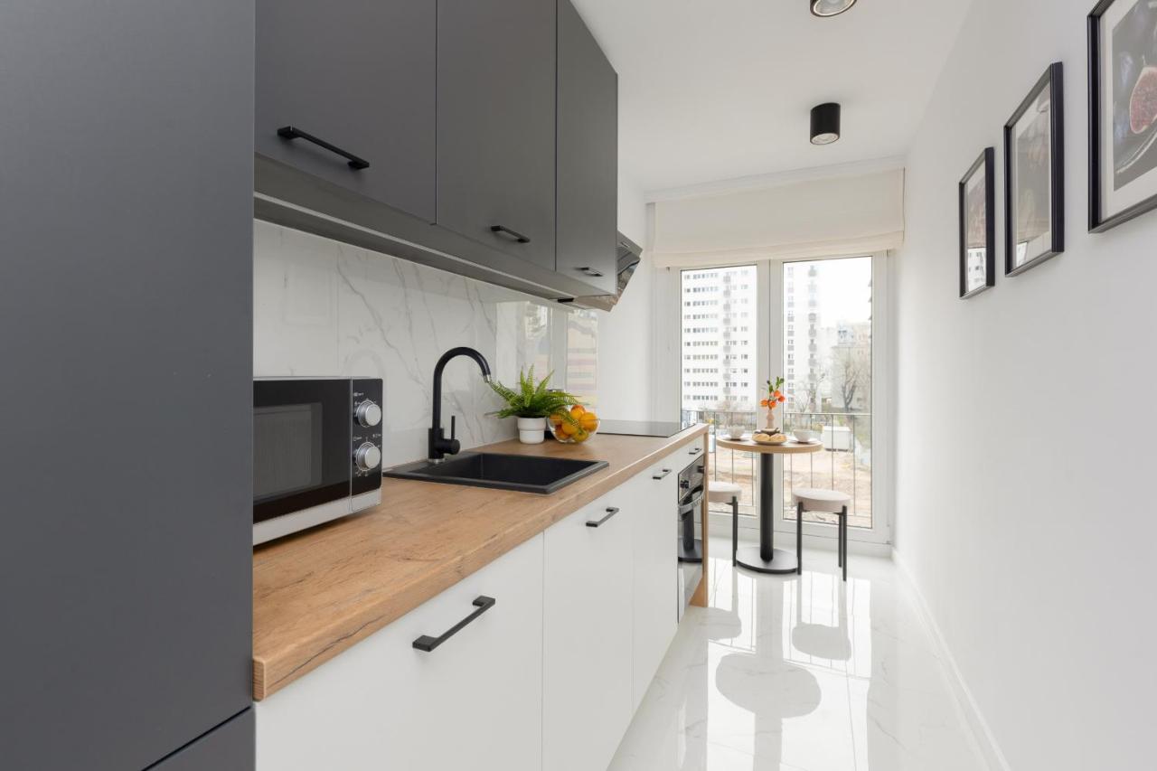 Stylish Apartment Heart Of Warsaw By Noclegi Renters Esterno foto