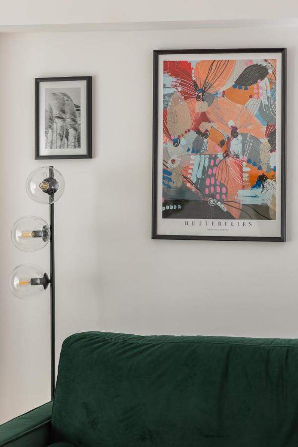 Stylish Apartment Heart Of Warsaw By Noclegi Renters Esterno foto