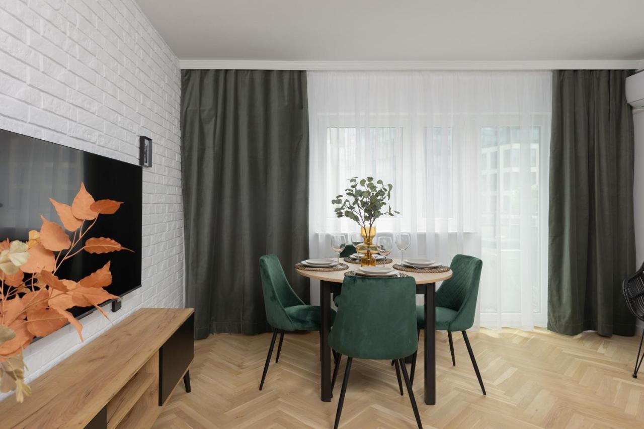 Stylish Apartment Heart Of Warsaw By Noclegi Renters Esterno foto